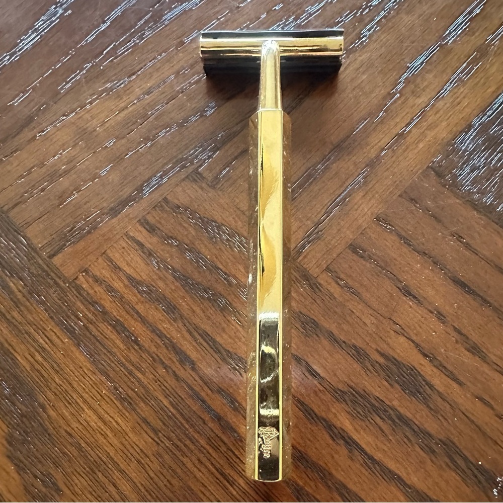 Vintage 1970s Royce Leather Men’s Grooming Kit - Made in Austria Gold Tone Tools - Picture 4 of 17